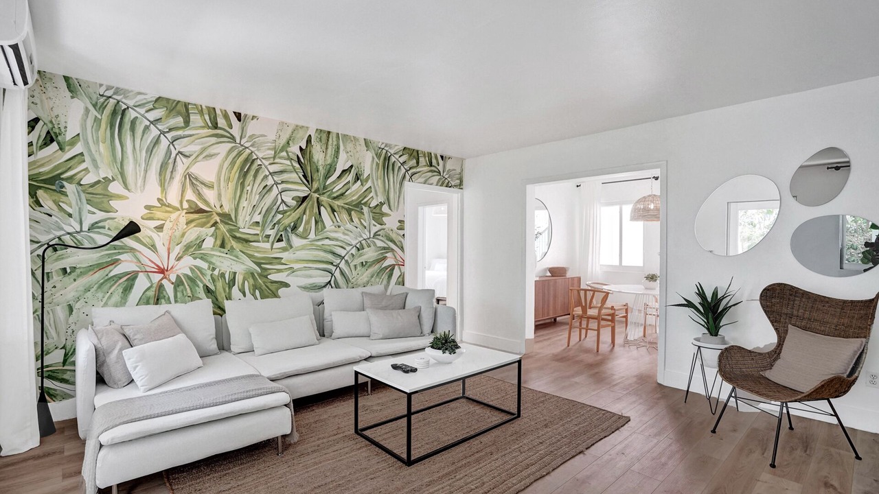 Photo of Livingroom in West Avenue