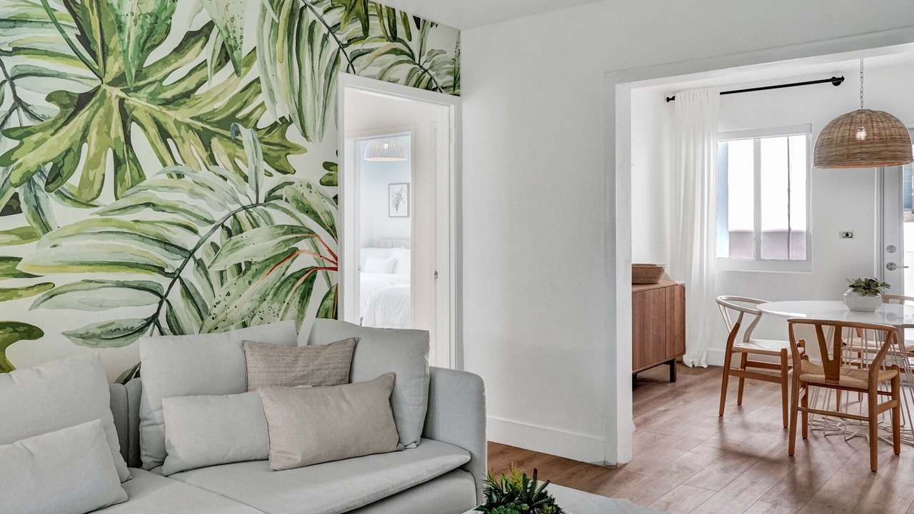 Photo of Livingroom in West Avenue