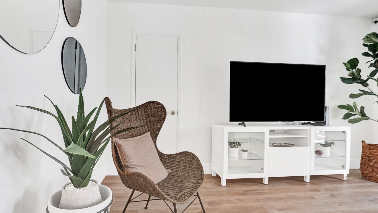 Photo of Livingroom in West Avenue