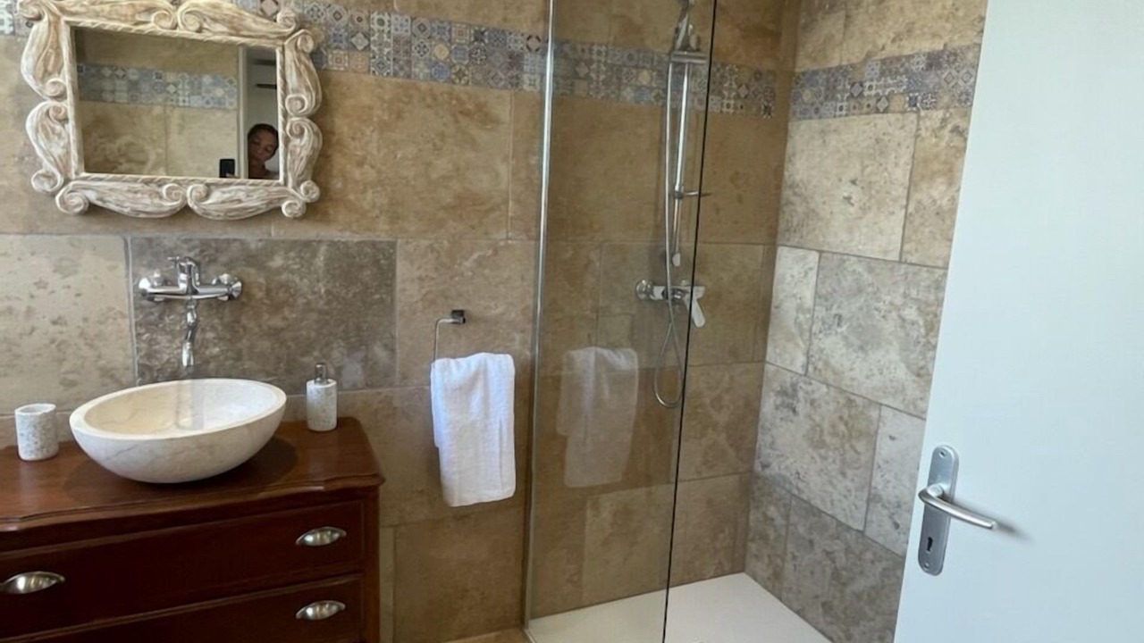 Photo of Bathroom in Sari-Solenzara