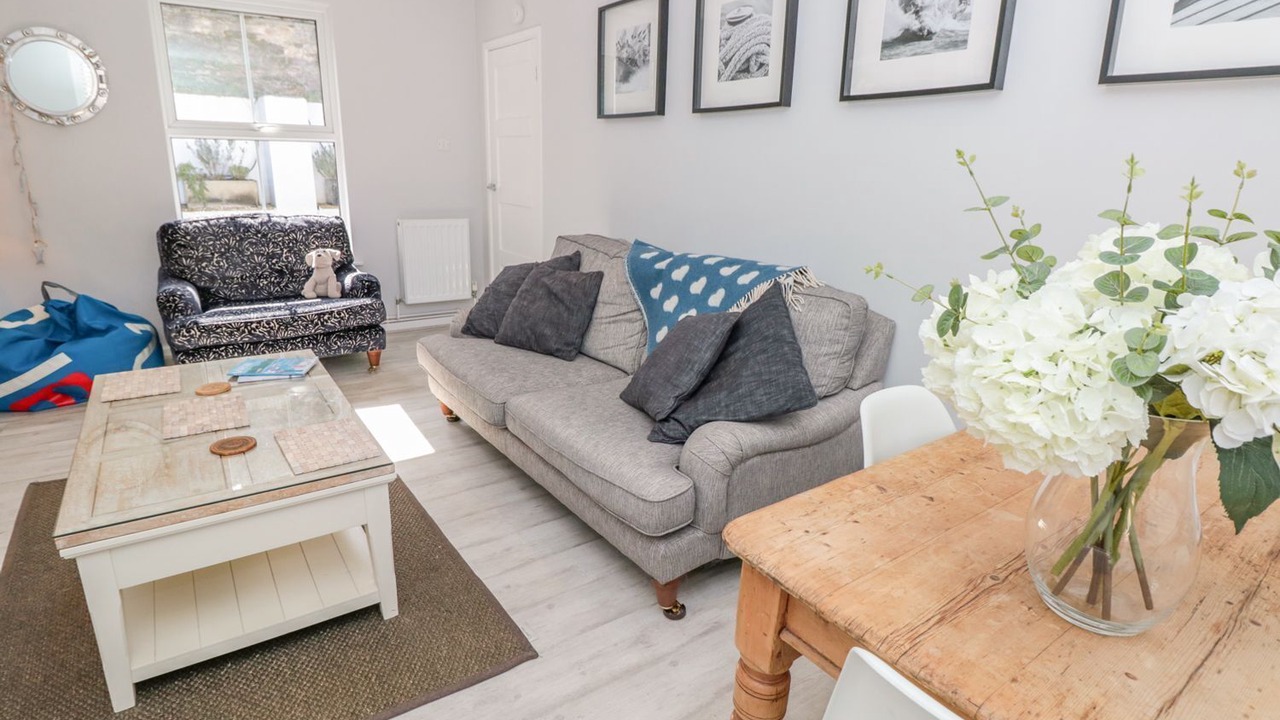 Photo of Livingroom in Dartmouth