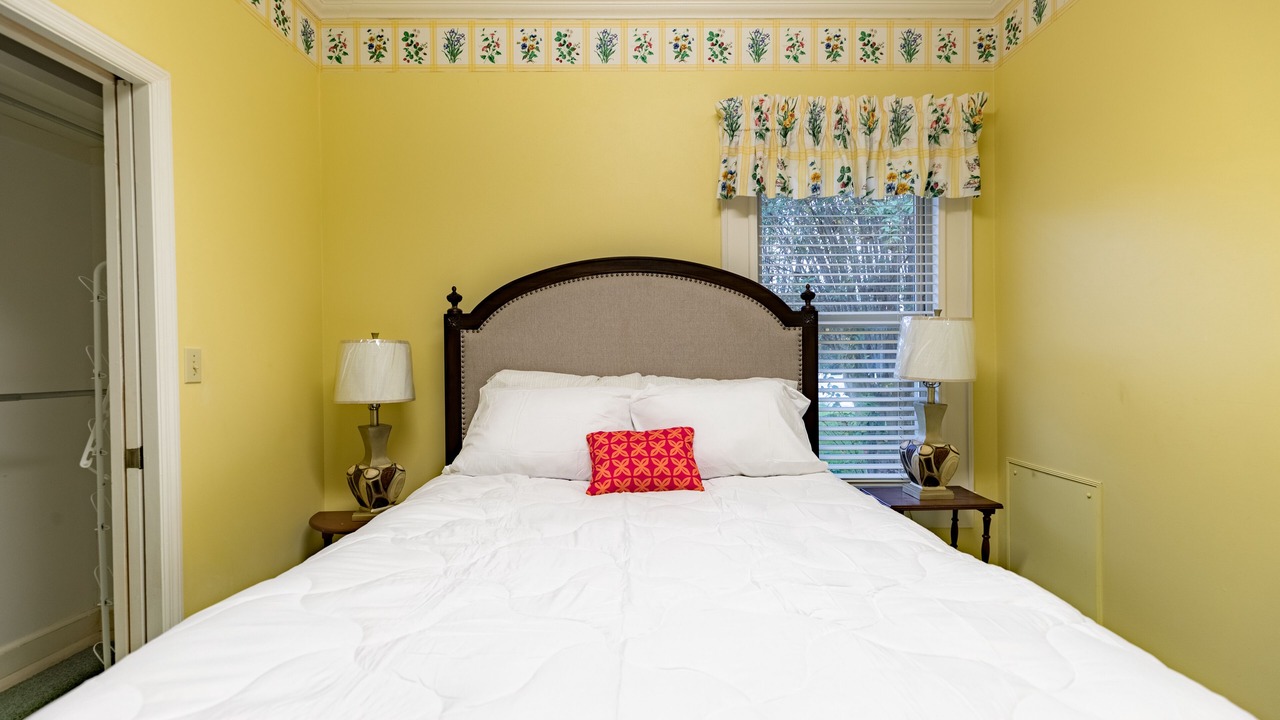 Photo of Bedroom in Monticello