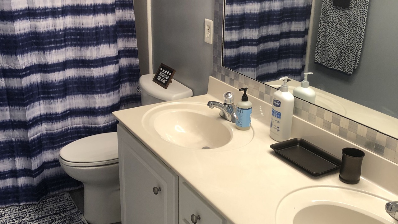 Photo of Bathroom in Kaiser