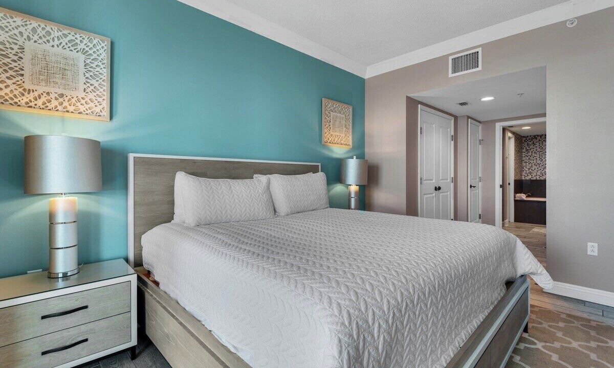 Photo of Bedroom in Pensacola Beach