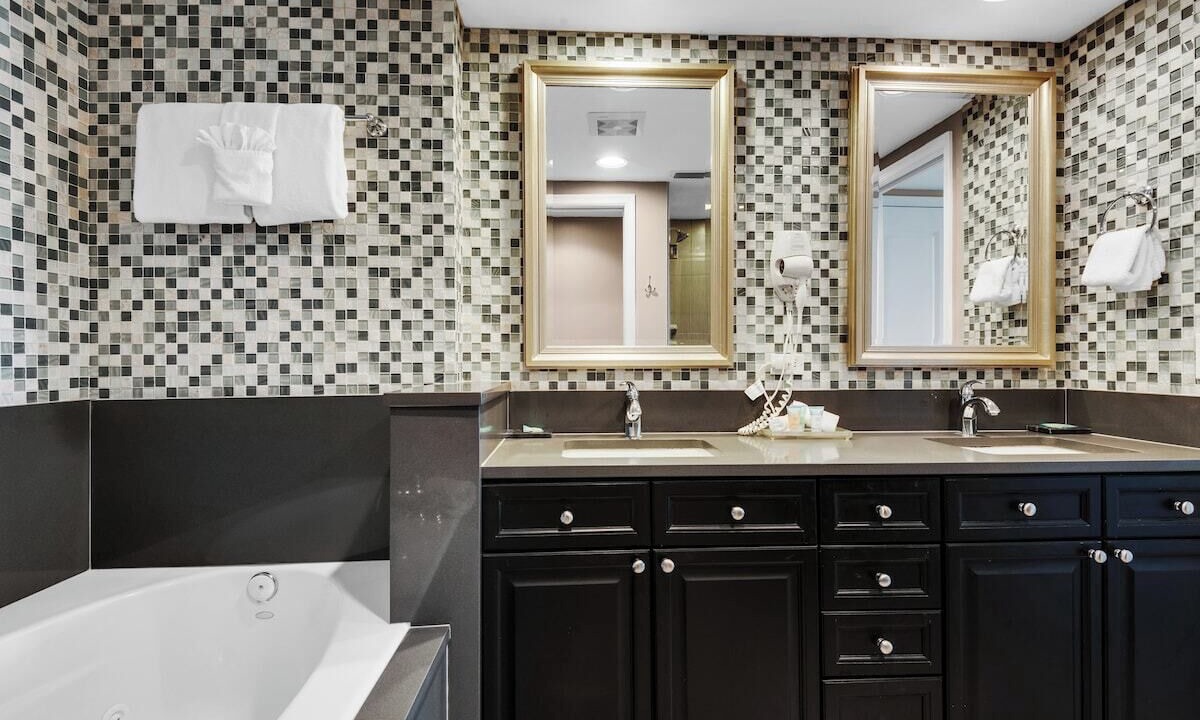 Photo of Bathroom in Pensacola Beach