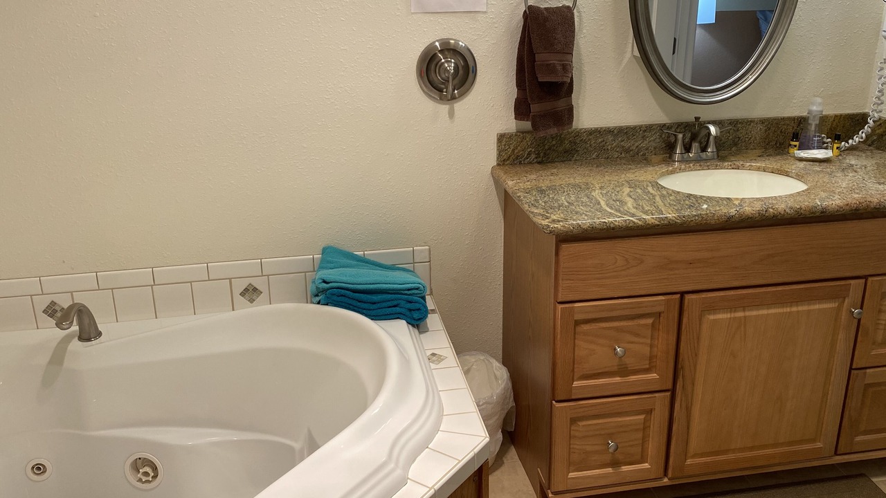 Photo of Bathroom in Lincoln City