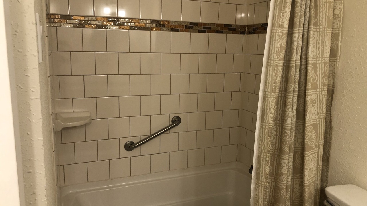 Photo of Bathroom in Lincoln City