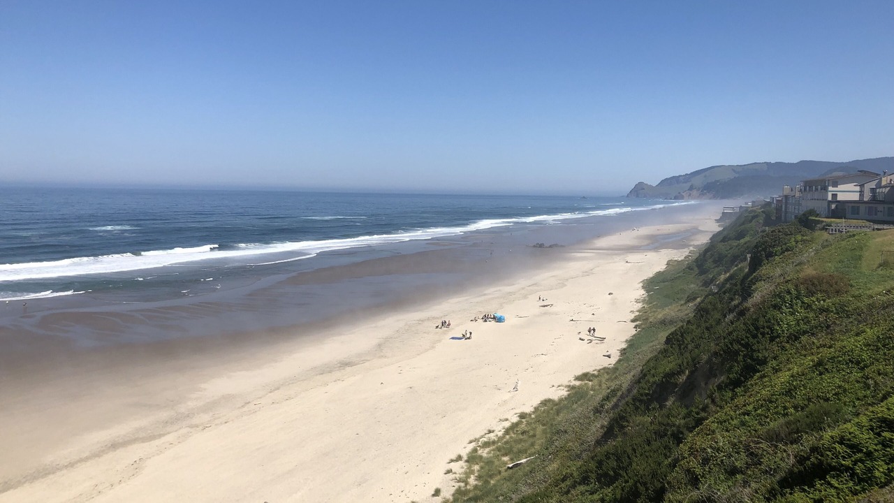 Photo of Others in Lincoln City