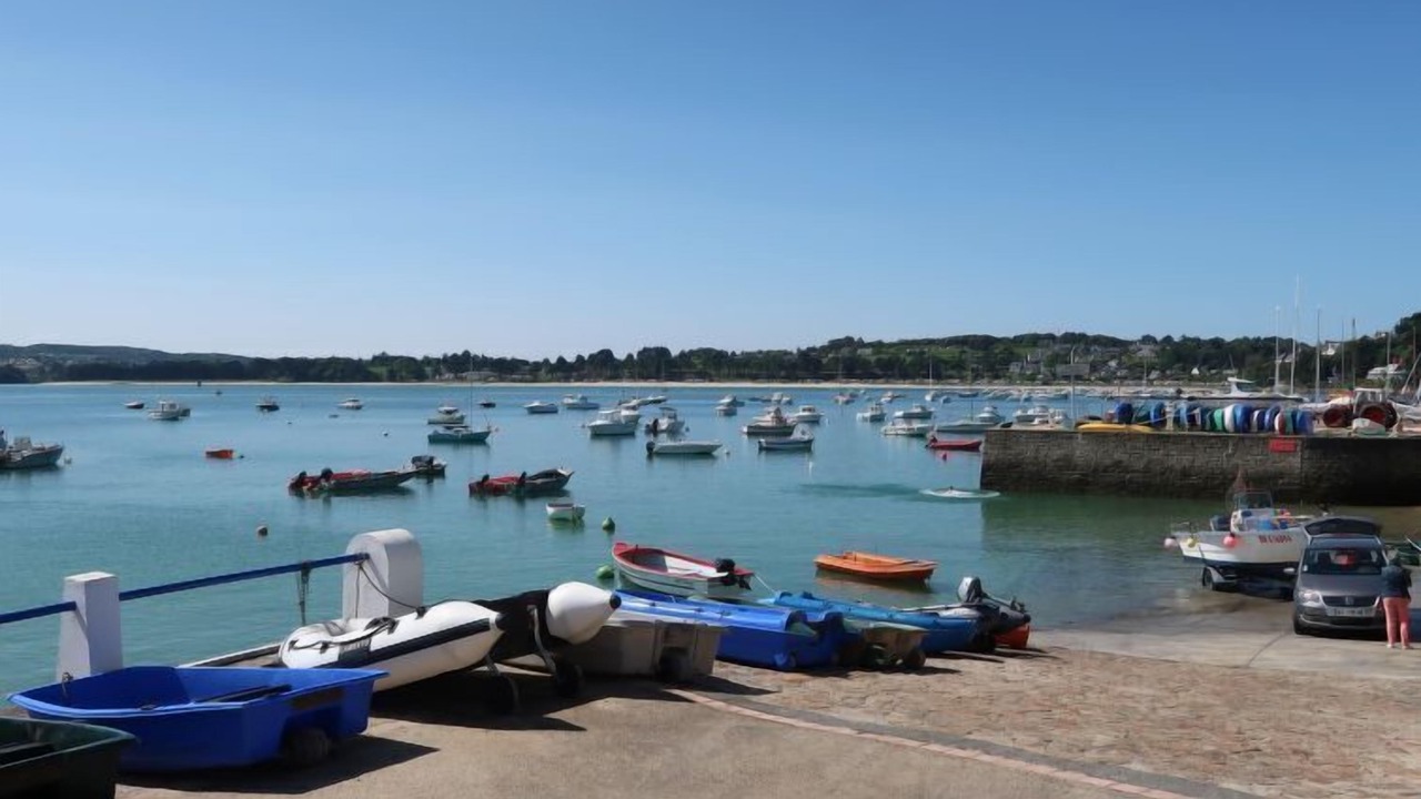 Photo of Others in Locquirec