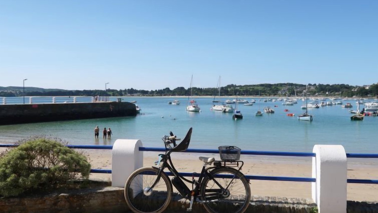 Photo of Others in Locquirec