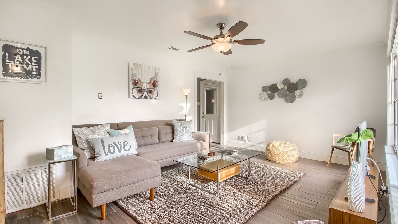 Photo of Livingroom in Zilker