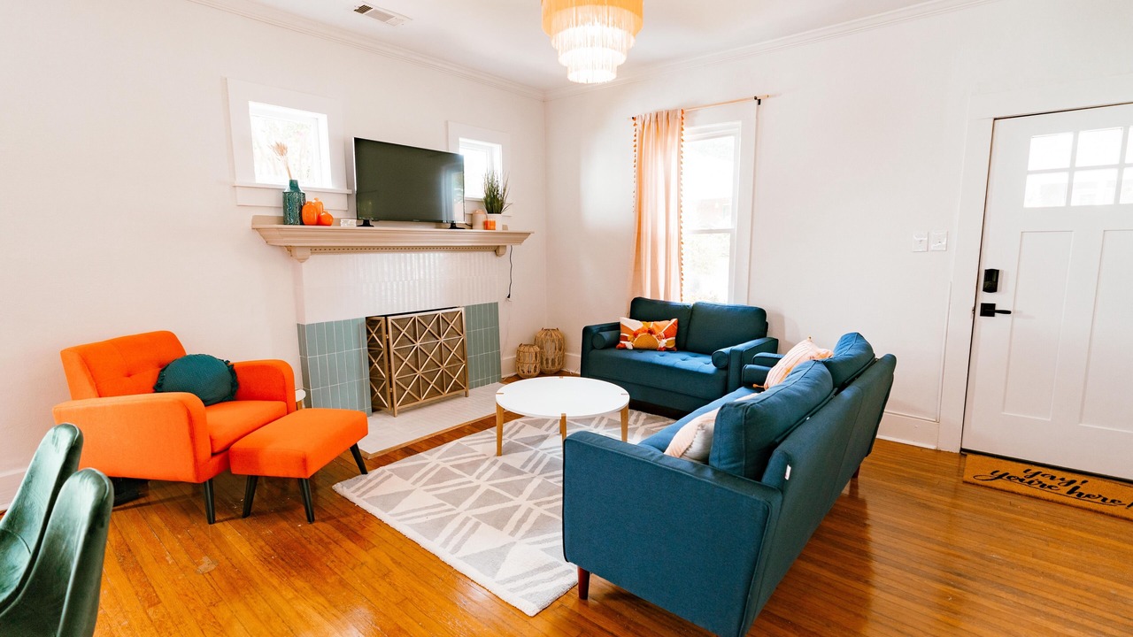 Photo of Livingroom in Heights