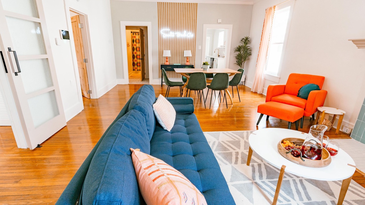Photo of Livingroom in Heights