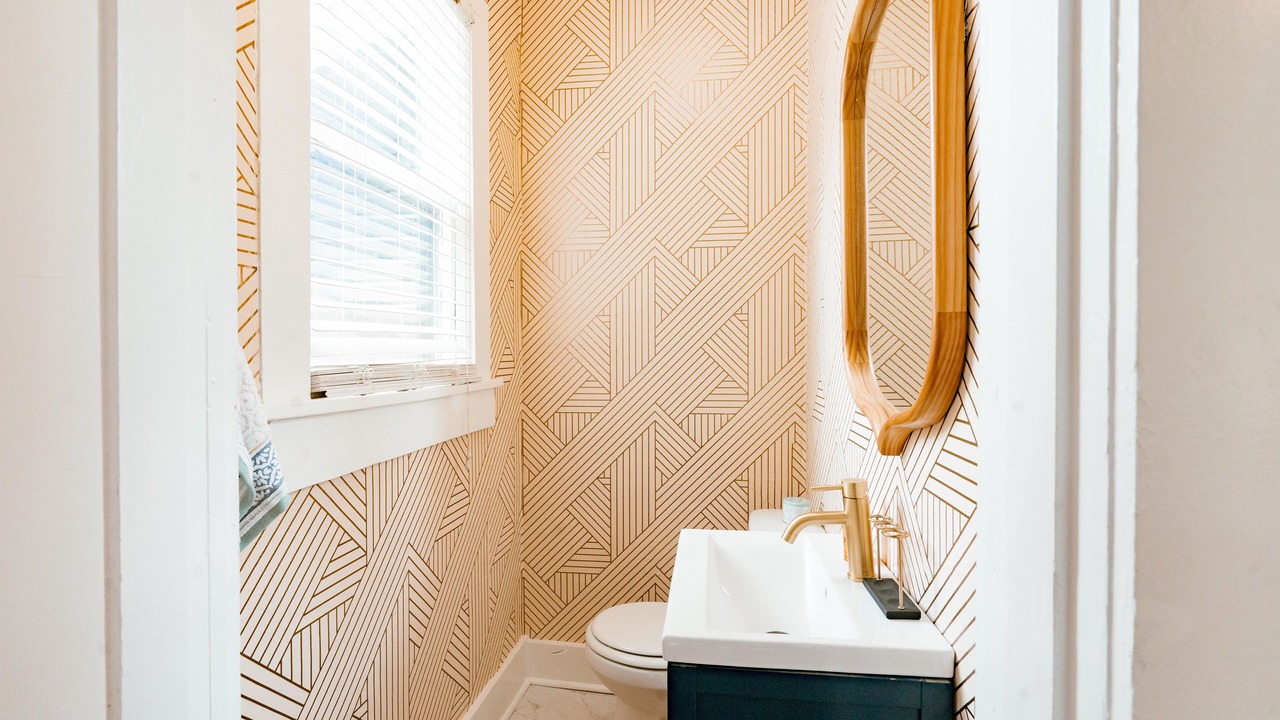 Photo of Bathroom in Heights