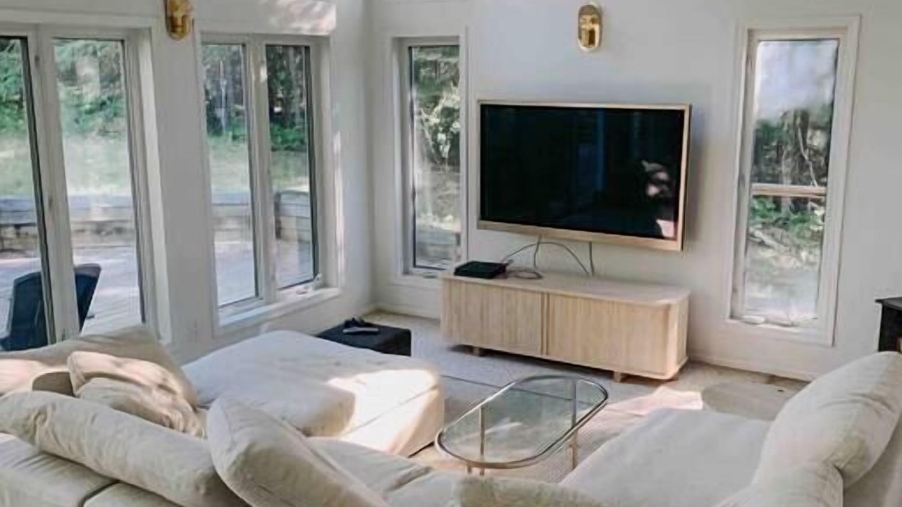 Photo of Livingroom in Sioux Narrows Nestor Falls
