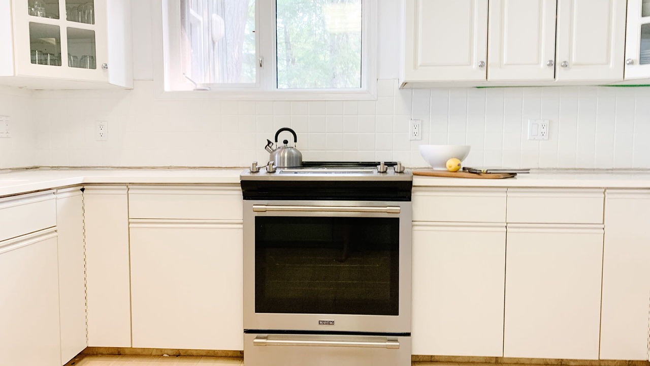 Photo of Kitchen in Sioux Narrows Nestor Falls