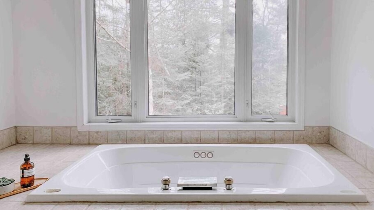 Photo of Bathroom in Sioux Narrows Nestor Falls