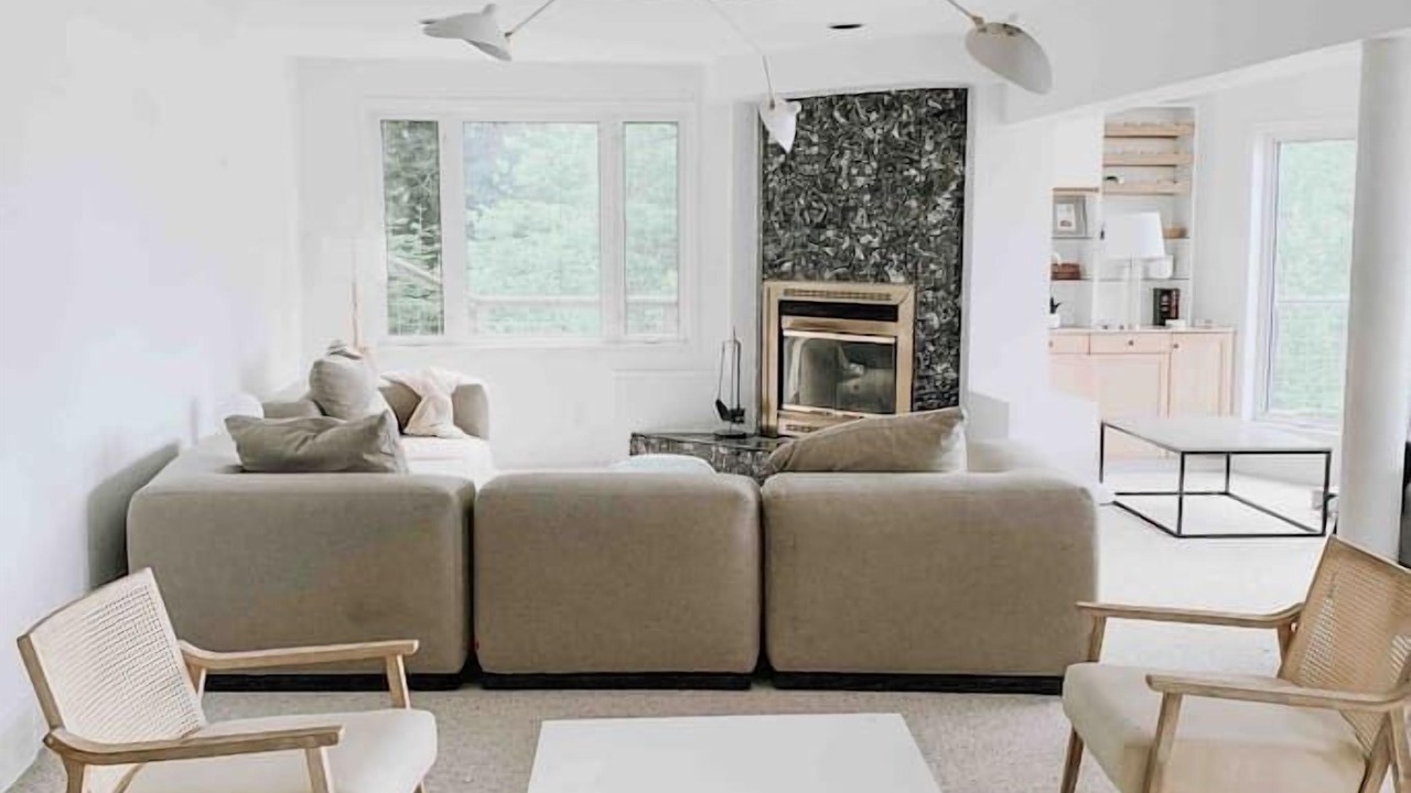 Photo of Livingroom in Sioux Narrows Nestor Falls