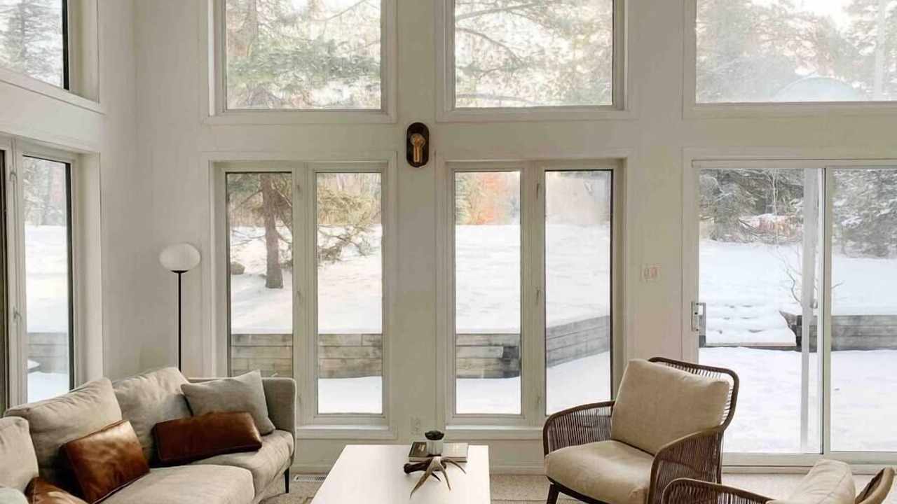 Photo of Livingroom in Sioux Narrows Nestor Falls