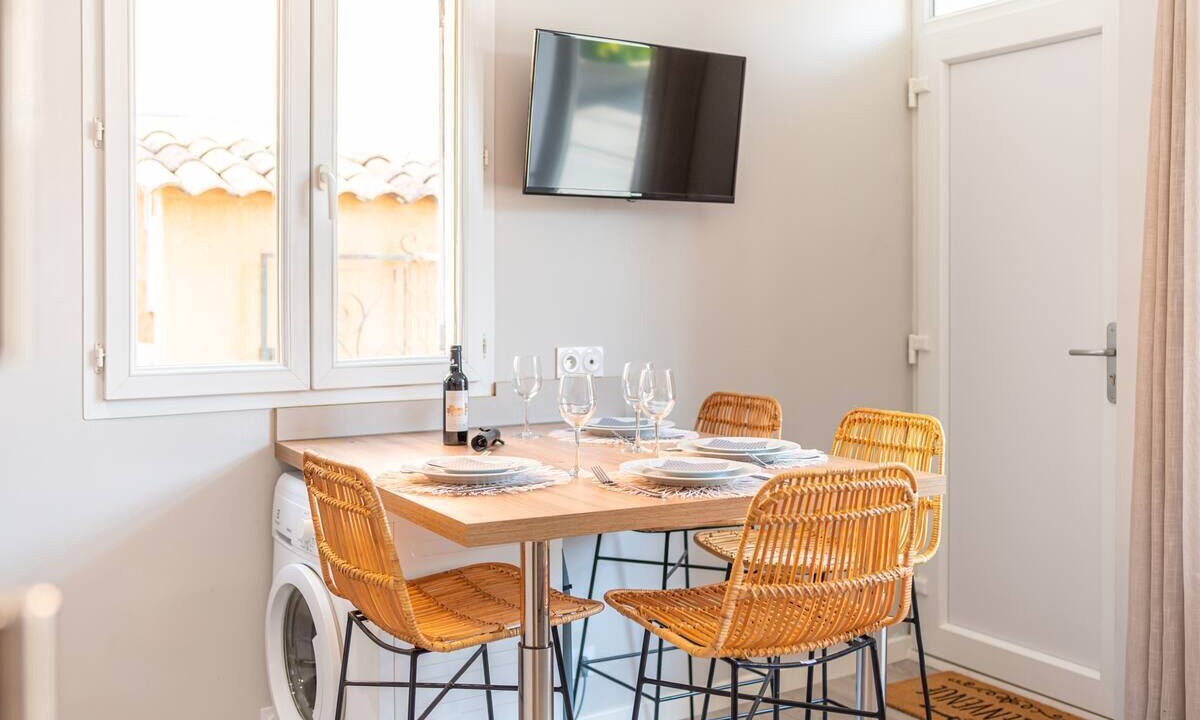 Photo of Others in Tulette