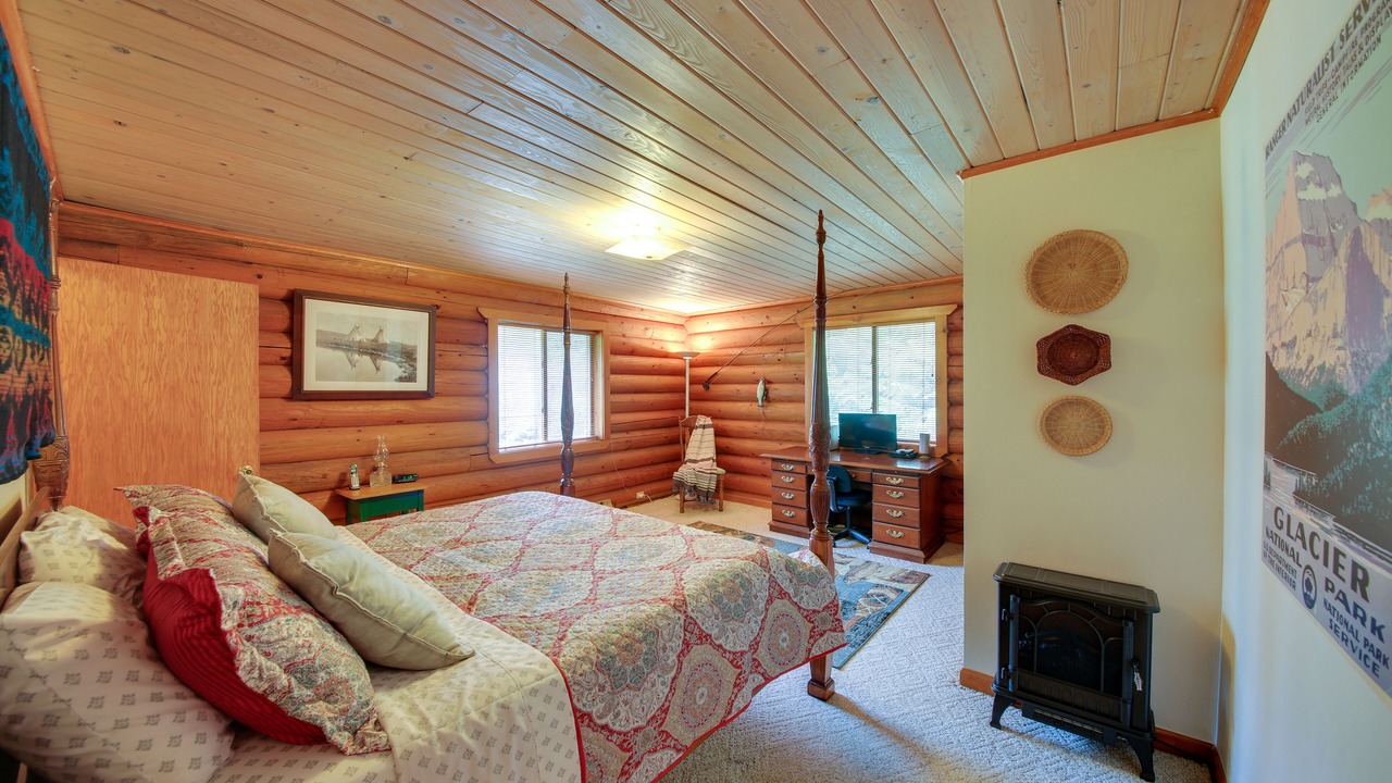 Photo of Bedroom in Troy