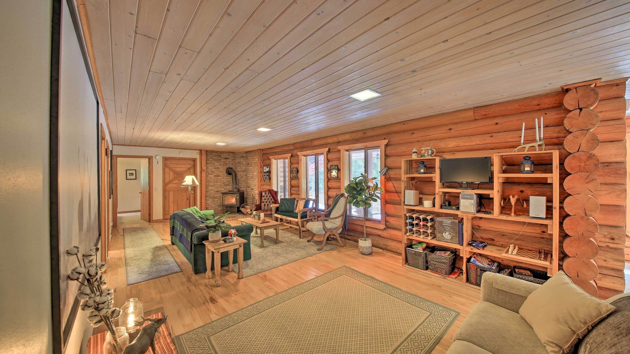 Photo of Livingroom in Troy
