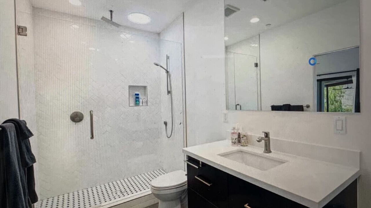 Photo of Bathroom in Indio Hills