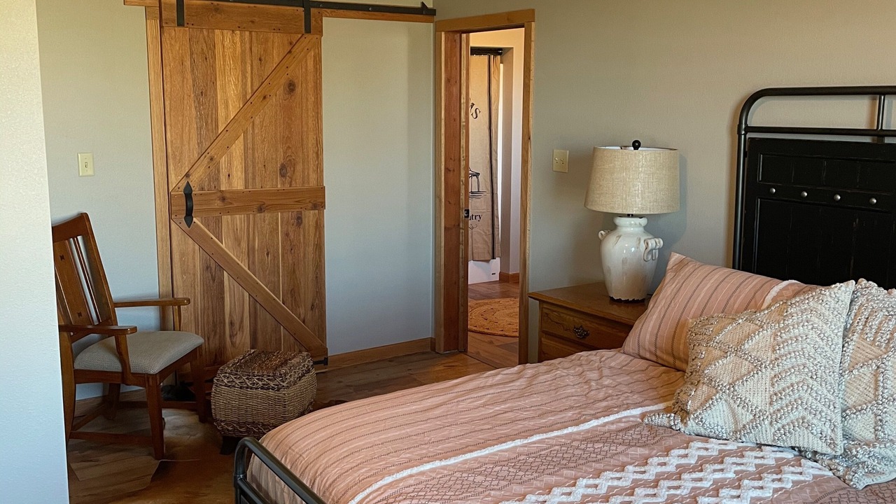 Photo of Bedroom in Doe Run