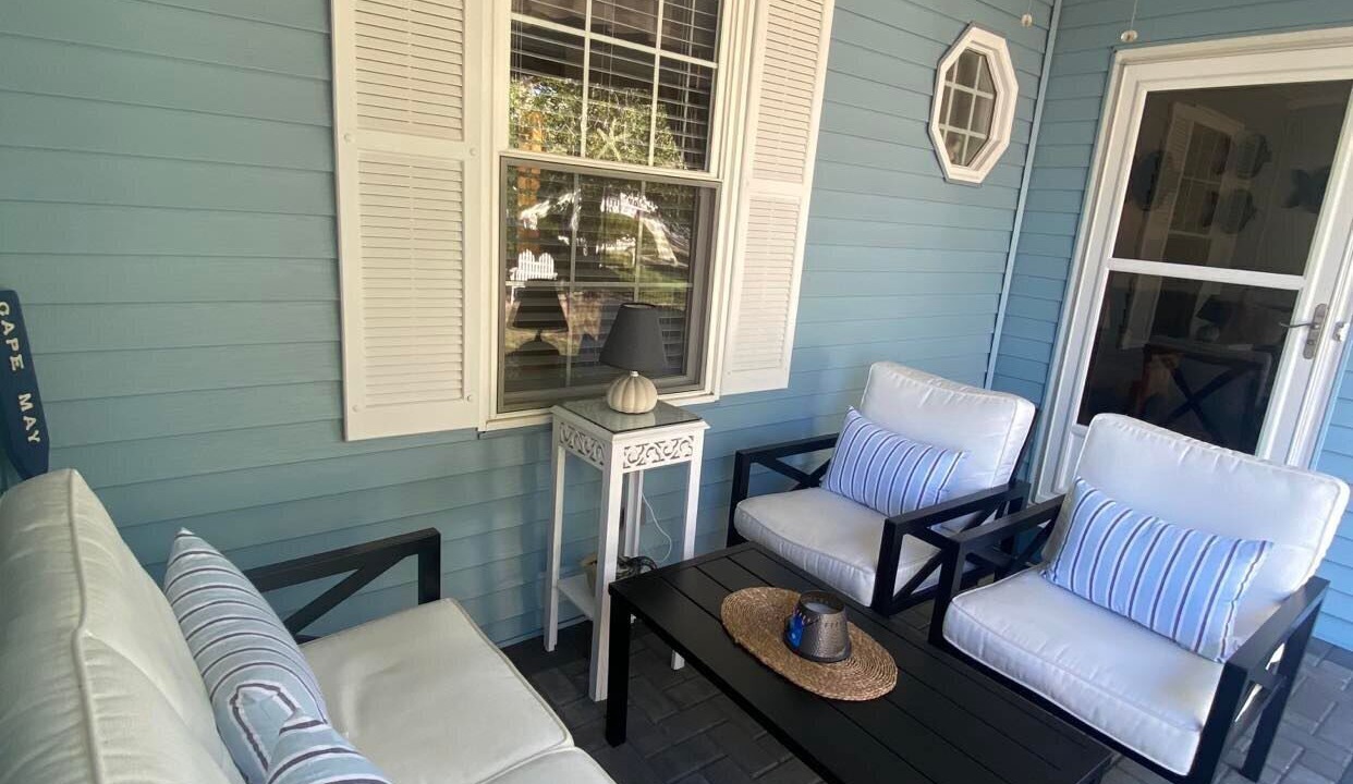 Photo of Livingroom in Village Green