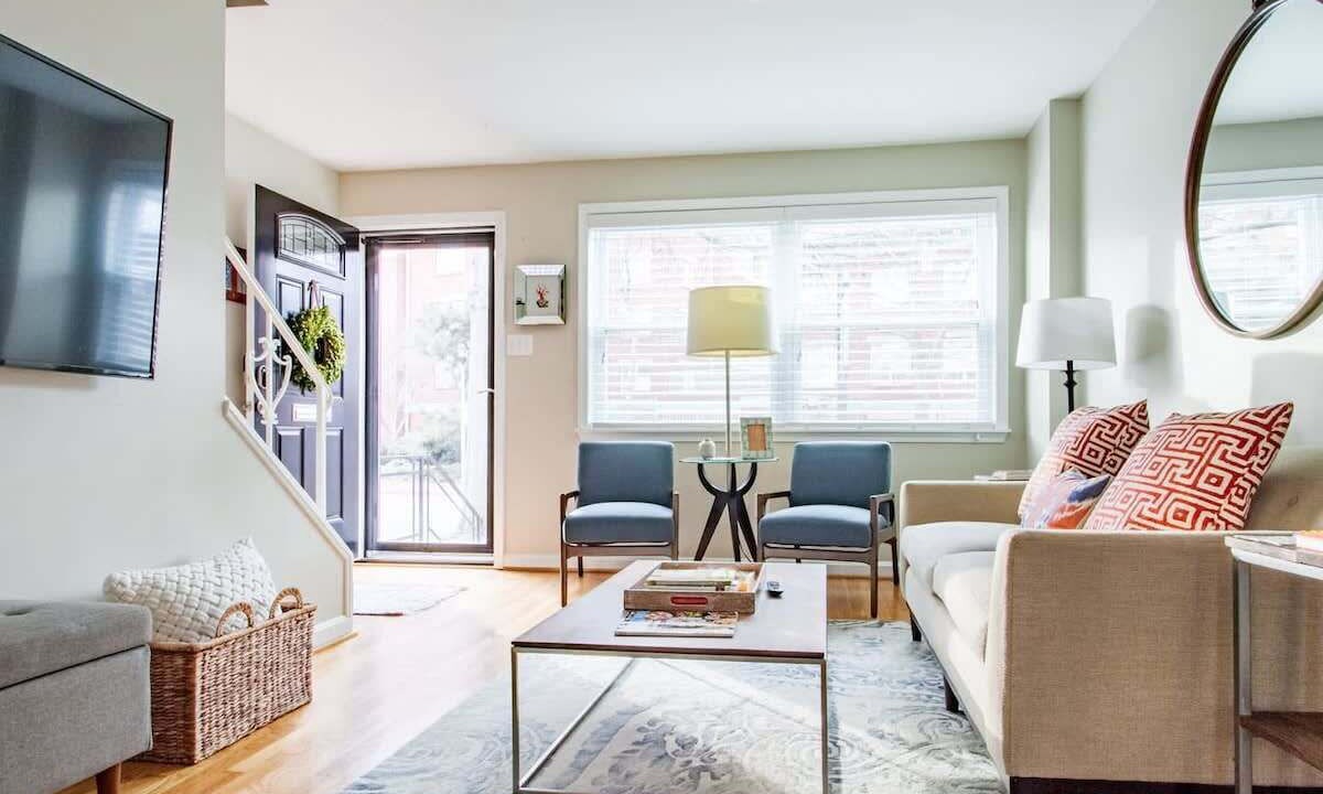 Photo of Livingroom in Old Town West