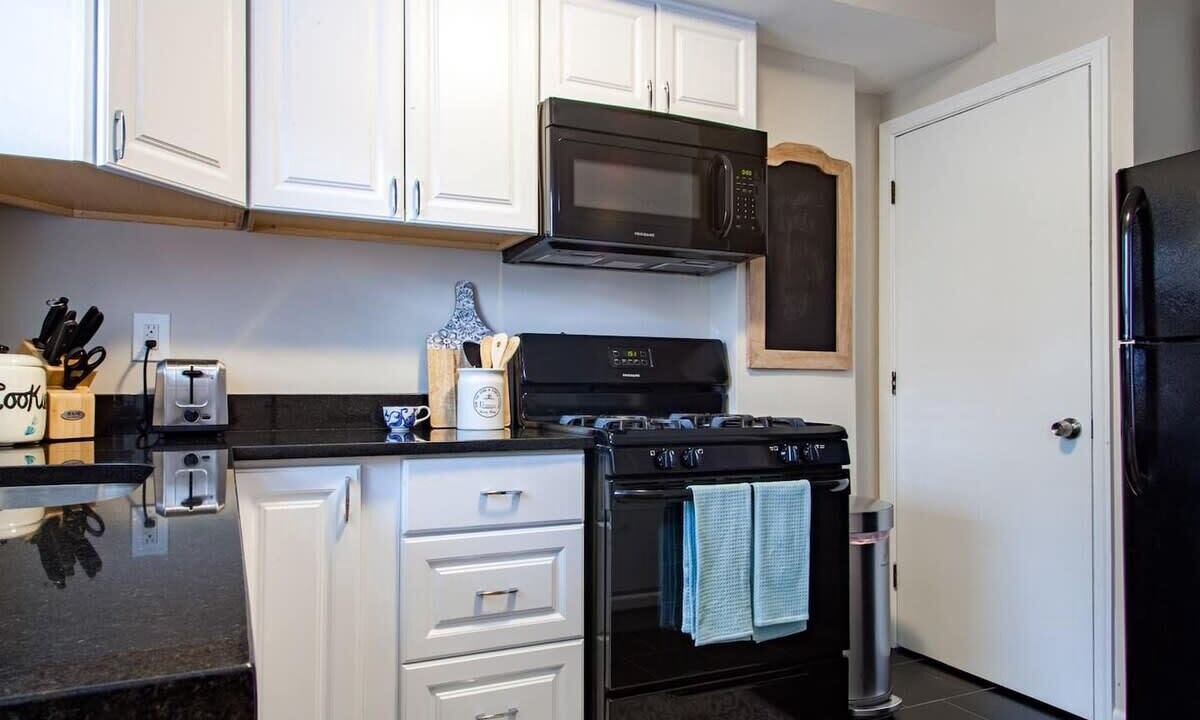 Photo of Kitchen in Old Town West