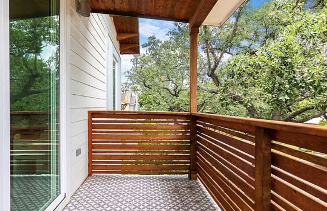 Photo of Outdoor in Southtown