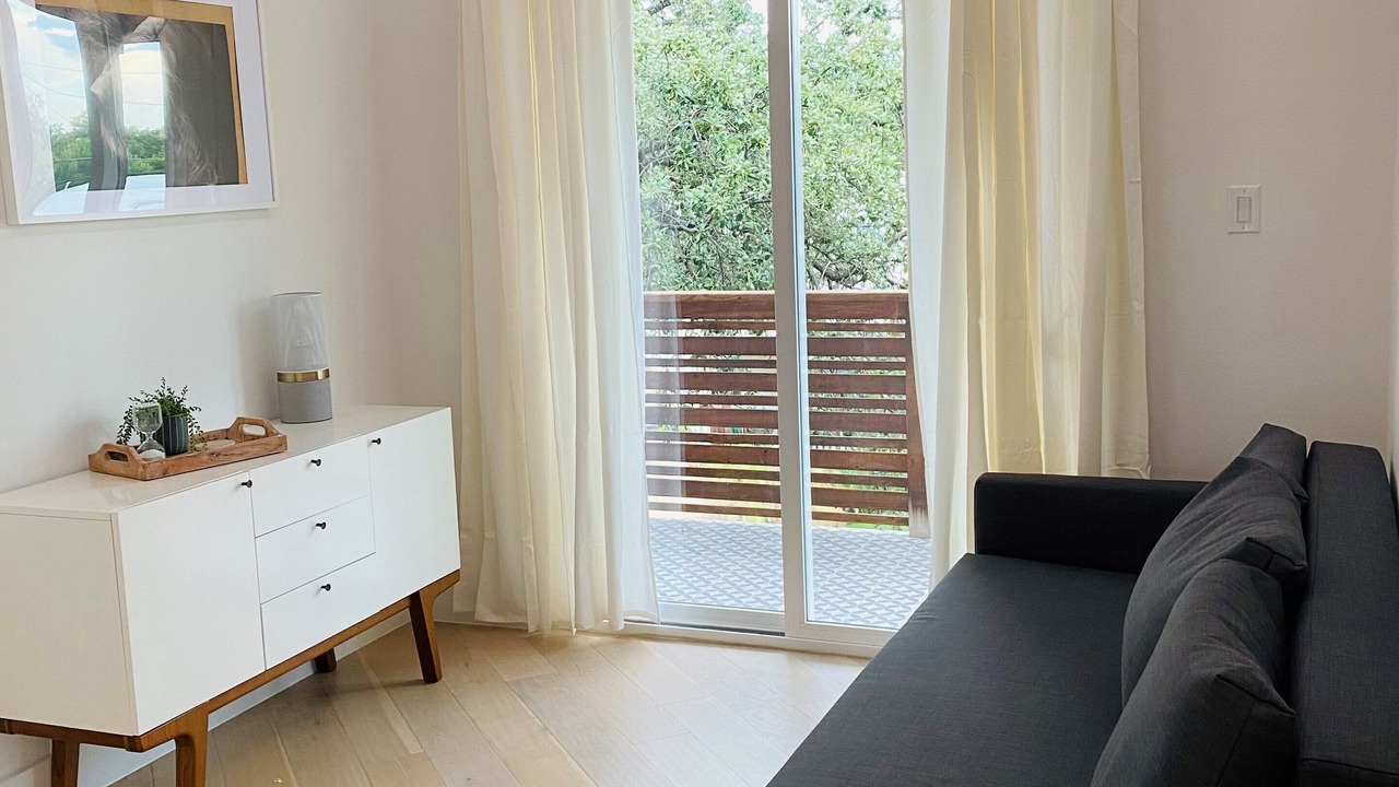 Photo of Livingroom in Southtown