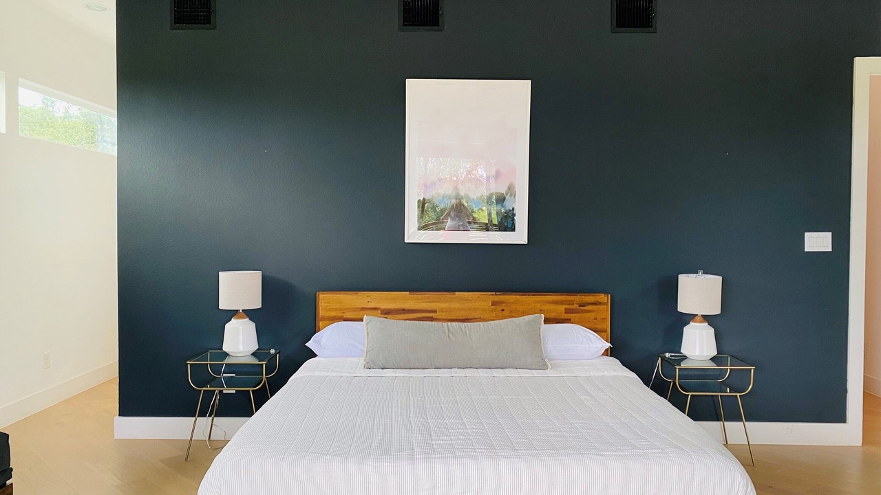 Photo of Bedroom in Southtown