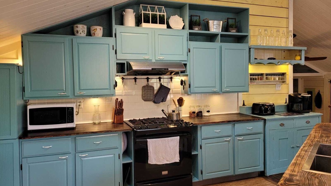 Photo of Kitchen in Lanark Highlands