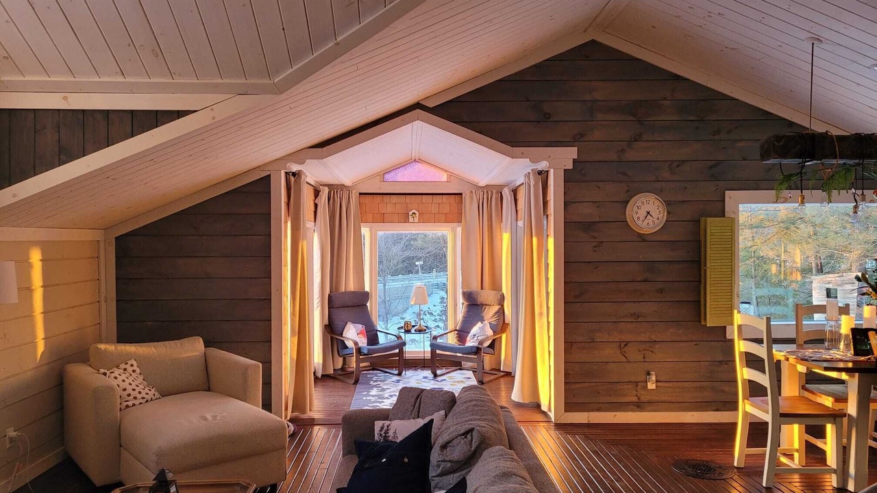 Photo of Livingroom in Lanark Highlands
