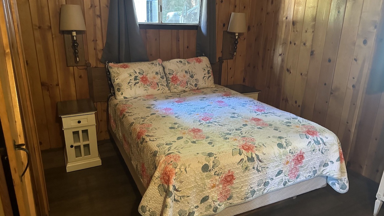 Photo of Bedroom in Boulder Creek
