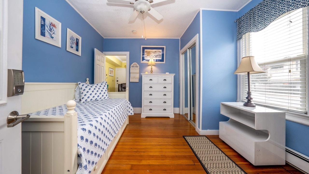 Photo of Bedroom in Ocean Grove