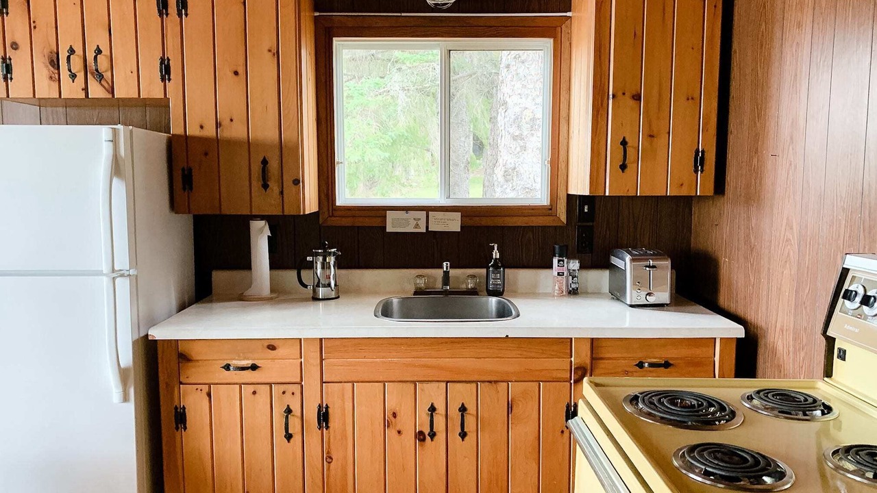 Photo of Kitchen in Sioux Narrows Nestor Falls