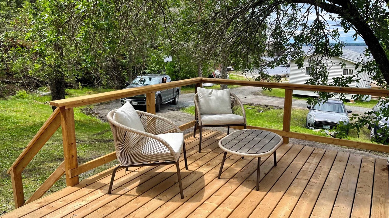 Photo of Patio Balcony in Sioux Narrows Nestor Falls