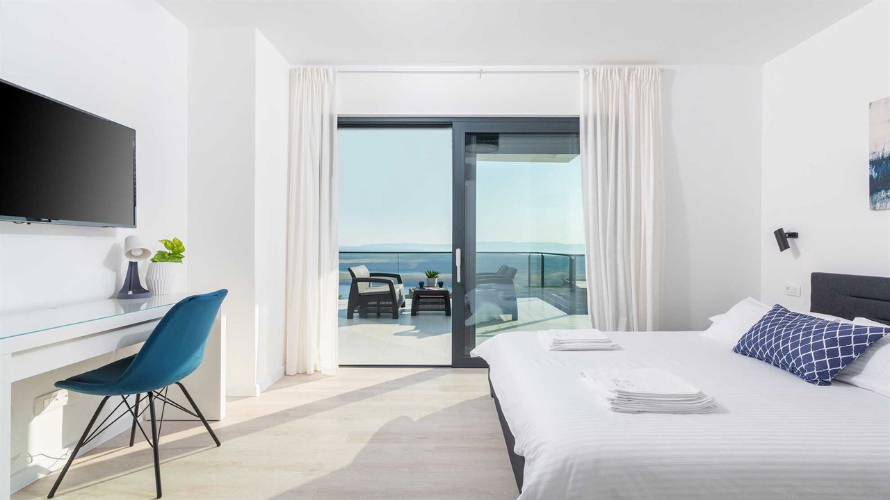 Photo of Bedroom in Smrika