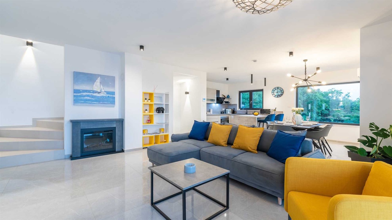 Photo of Livingroom in Smrika