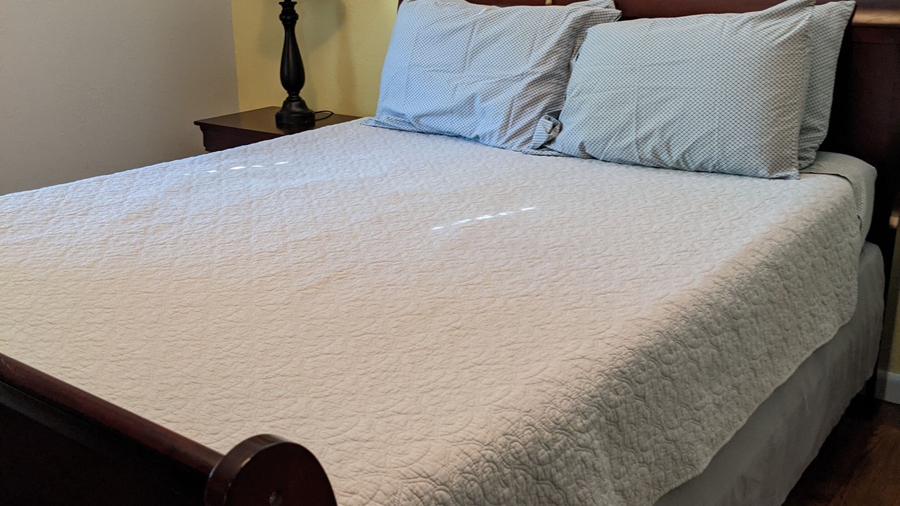 Photo of Bedroom in Shipshewana