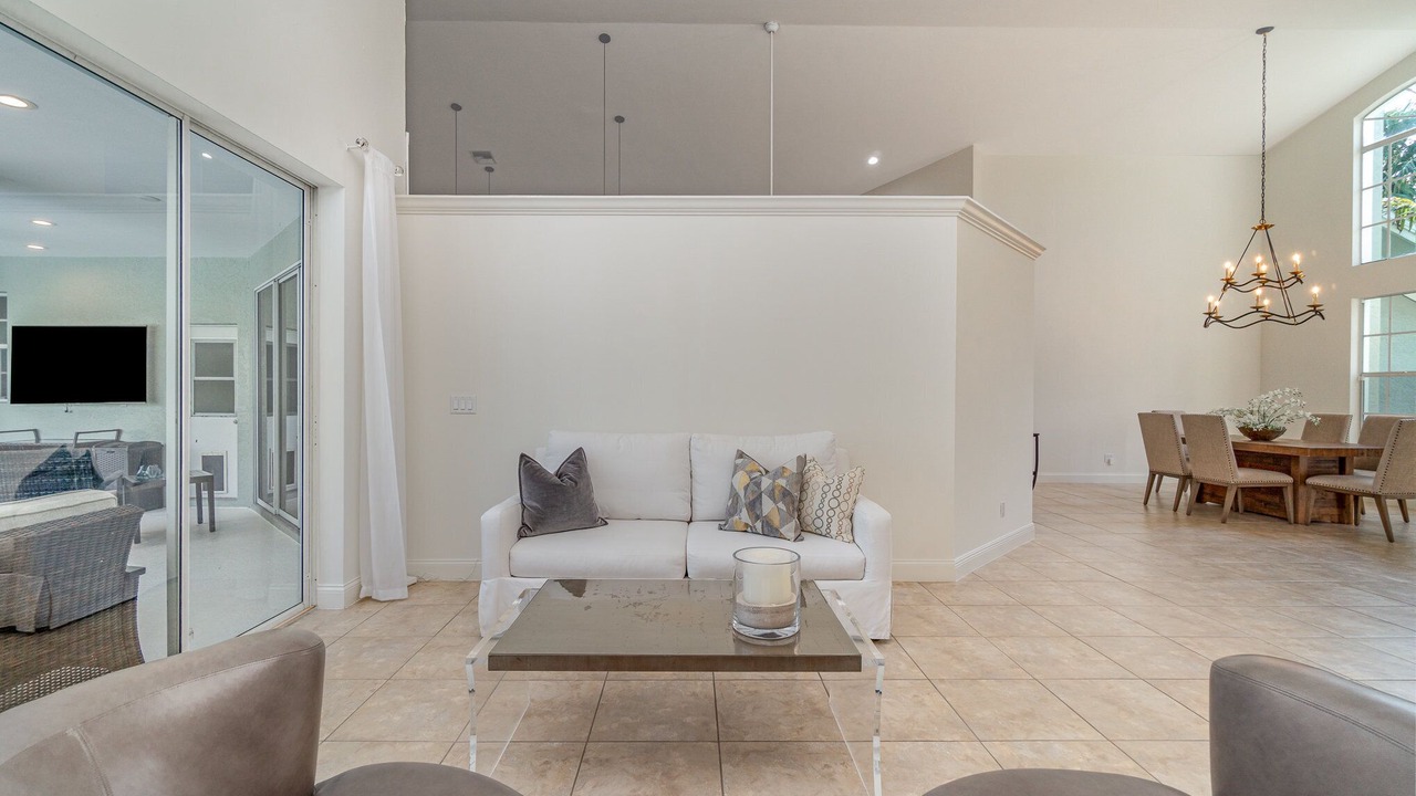 Photo of Livingroom in Bonita Bay