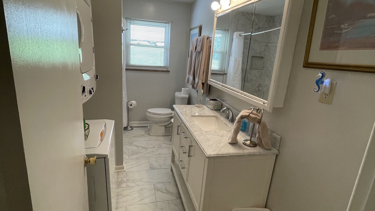 Photo of Bathroom in Jefferson City