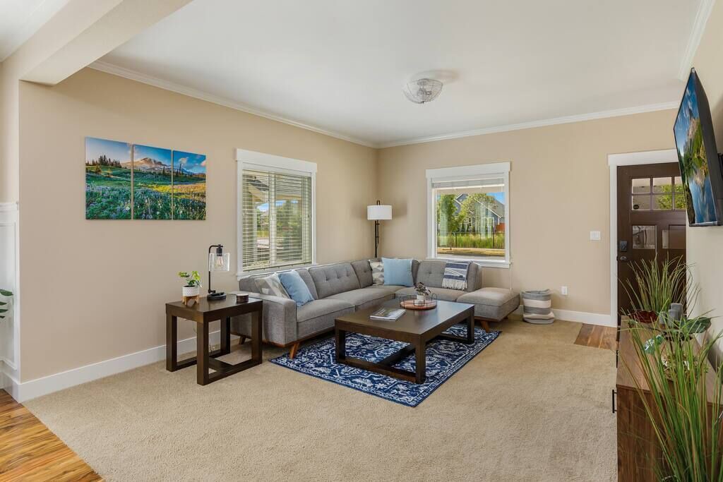 Photo of Others in Enumclaw