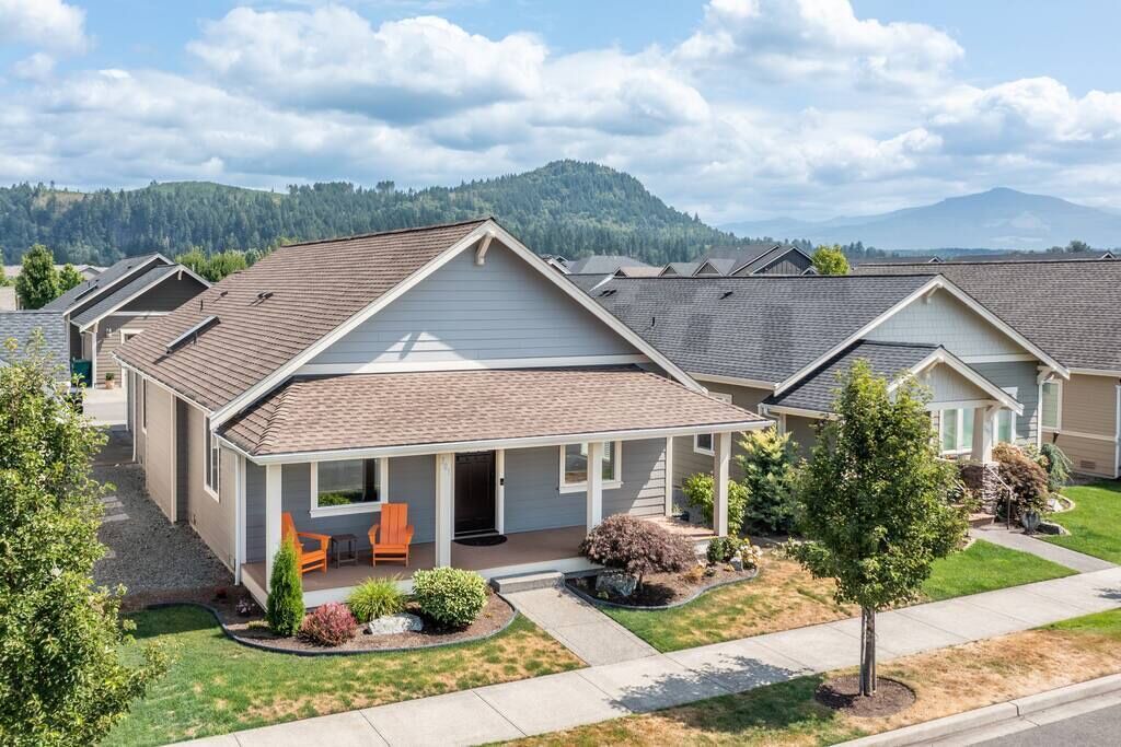 Photo of Others in Enumclaw