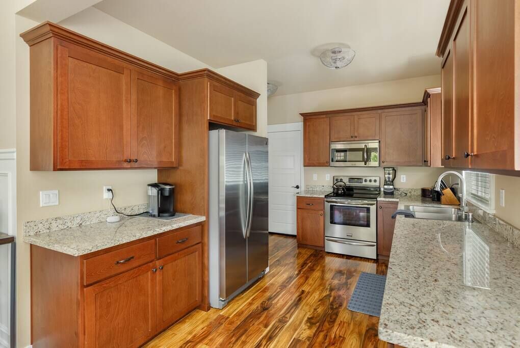 Photo of Others in Enumclaw