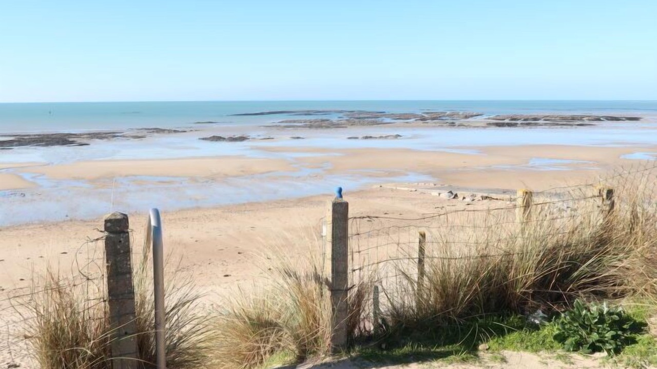 Photo of Others in Pirou