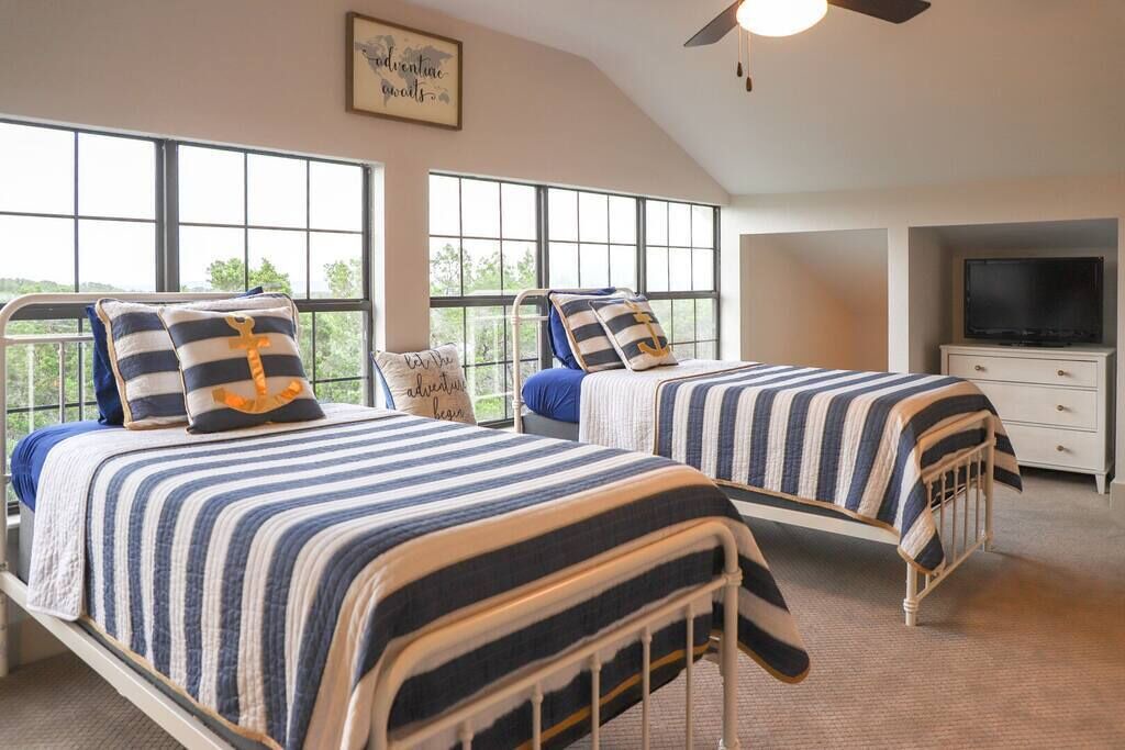 Photo of Bedroom in North Shore Colony